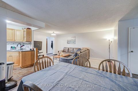 Photo 10 at 210 - 5 Old Sheppard Avenue, Pleasant View, Toronto