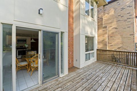 Photo 33 at 690 Oriole Parkway, Eglinton, Toronto