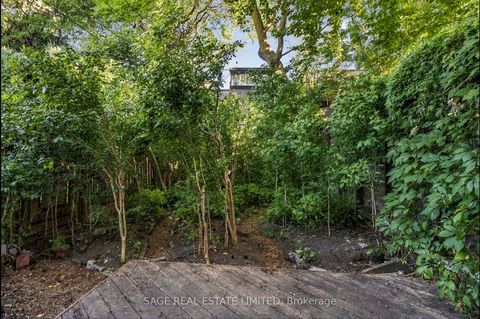 Photo 4 at 16 Sackville Place, South St. James Town, Toronto