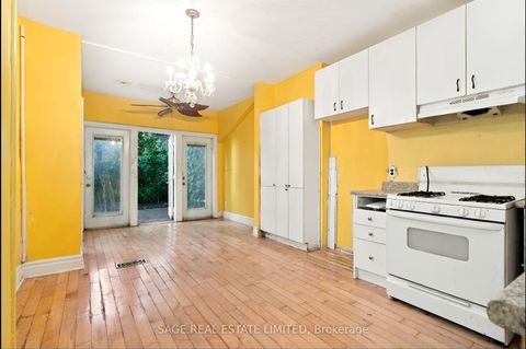Photo 7 at 16 Sackville Place, South St. James Town, Toronto