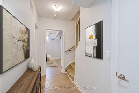Photo 11 at 32 - 140 Broadview Avenue, South Riverdale, Toronto