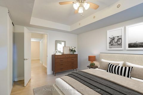 Photo 14 at 32 - 140 Broadview Avenue, South Riverdale, Toronto