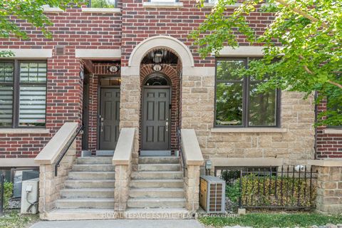 Photo 23 at 32 - 140 Broadview Avenue, South Riverdale, Toronto