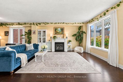 Photo 9 at 43 Booth Lane, Painswick South, Barrie