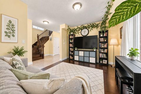 Photo 11 at 43 Booth Lane, Painswick South, Barrie
