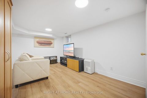 Photo 36 at 219 Broadway Avenue, Mount Pleasant East, Toronto