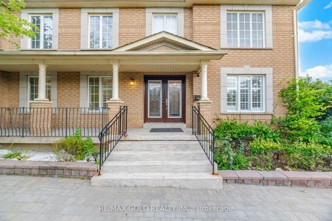 Photo 3 at 159 Monte Carlo Drive, Sonoma Heights, Vaughan