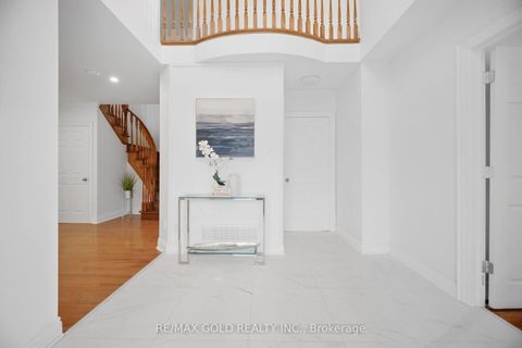 Photo 5 at 159 Monte Carlo Drive, Sonoma Heights, Vaughan
