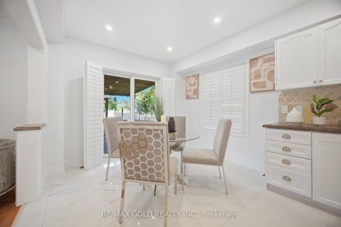 Photo 15 at 159 Monte Carlo Drive, Sonoma Heights, Vaughan