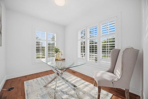 Photo 16 at 159 Monte Carlo Drive, Sonoma Heights, Vaughan