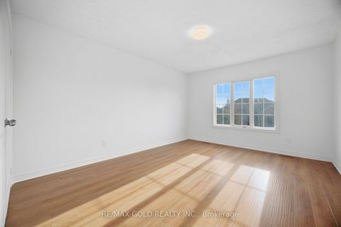 Photo 28 at 159 Monte Carlo Drive, Sonoma Heights, Vaughan