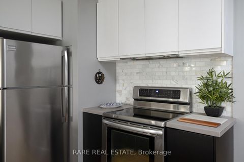 Photo 15 at 21 - 11 Niagara Street, Waterfront Communities C1, Toronto