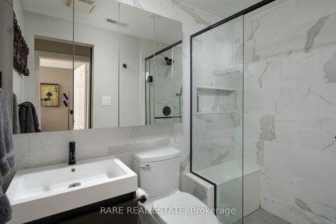 Photo 17 at 21 - 11 Niagara Street, Waterfront Communities C1, Toronto