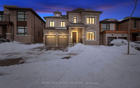 Photo 0 at 160 Wainfleet Crescent, Vellore Village, Vaughan