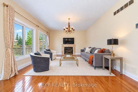Photo 12 at 29 Northgate Crescent, Bayview Hill, Richmond Hill