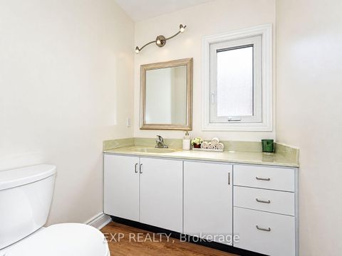 Photo 34 at 29 Northgate Crescent, Bayview Hill, Richmond Hill