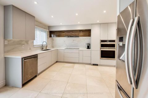 Photo 10 at 27 Via Nova Drive, East Woodbridge, Vaughan