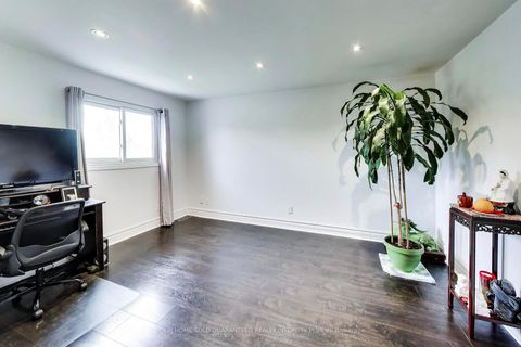 Photo 26 at 27 Via Nova Drive, East Woodbridge, Vaughan