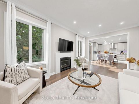 Photo 8 at 247 Summeridge Drive, Patterson, Vaughan