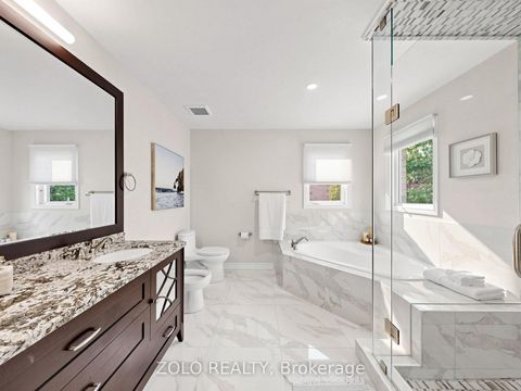 Photo 19 at 247 Summeridge Drive, Patterson, Vaughan