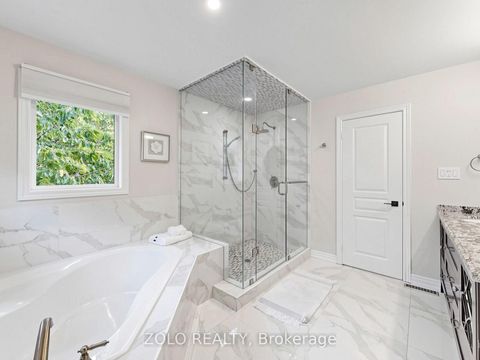 Photo 20 at 247 Summeridge Drive, Patterson, Vaughan
