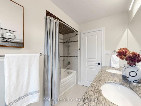 Photo 29 at 247 Summeridge Drive, Patterson, Vaughan