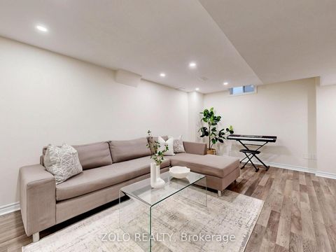 Photo 31 at 247 Summeridge Drive, Patterson, Vaughan