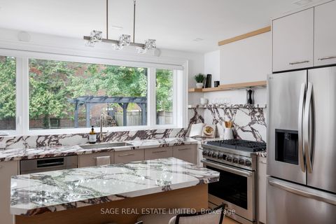 Photo 18 at 872 Royal York Road, Queensway, Toronto