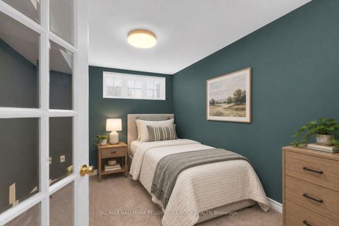 Photo 10 at 2 Brown Wood Drive, Little Lake, Barrie