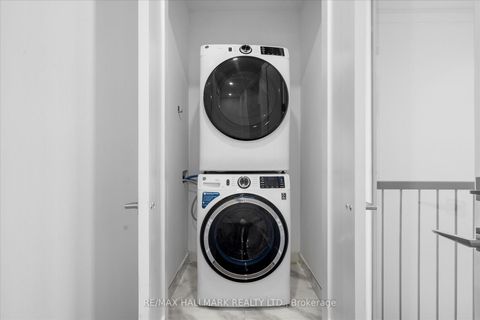 Photo 23 at 1B - 27 Antonio Court, Humber Summit, Toronto