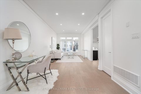 Photo 11 at 31 St.Gaspar's Court, Humber Summit, Toronto