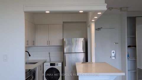 Photo 5 at #607 - 5 Massey Square, Crescent Town, Toronto
