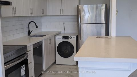 Photo 6 at #607 - 5 Massey Square, Crescent Town, Toronto