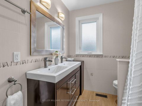 Photo 12 at 139 Holcolm Road, Willowdale West, Toronto