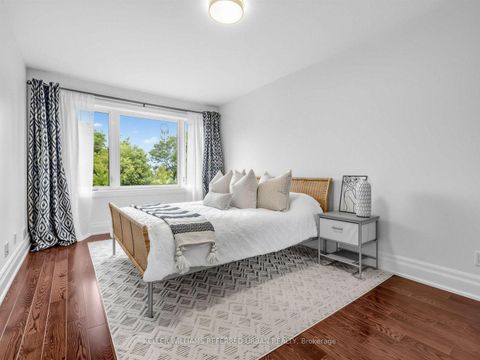 Photo 13 at 139 Holcolm Road, Willowdale West, Toronto
