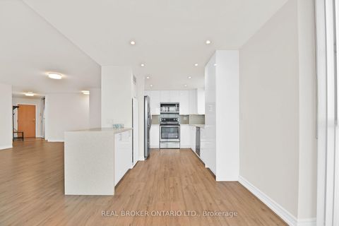 Photo 4 at 3301 - 5 Concorde Place, Don Mills, Toronto