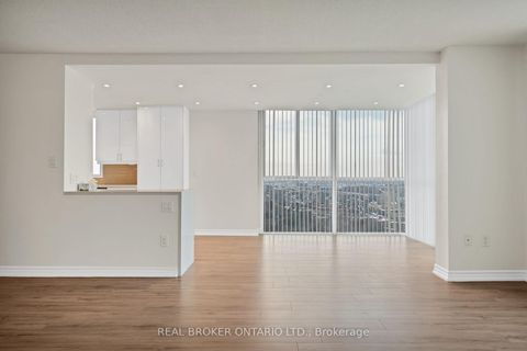 Photo 9 at 3301 - 5 Concorde Place, Don Mills, Toronto