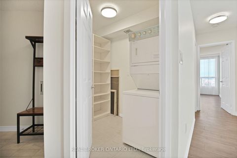 Photo 31 at 3301 - 5 Concorde Place, Don Mills, Toronto