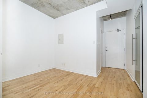 Photo 12 at 405 - 127 Queen Street E, Yonge Corridor, Toronto