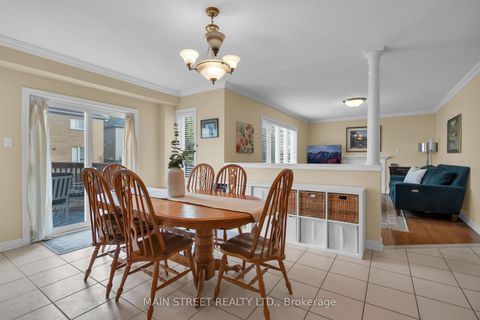 Photo 12 at 9 Emily Court, Oak Ridges Lake Wilcox, Richmond Hill
