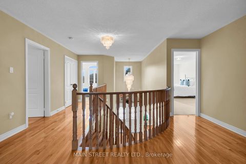 Photo 18 at 9 Emily Court, Oak Ridges Lake Wilcox, Richmond Hill
