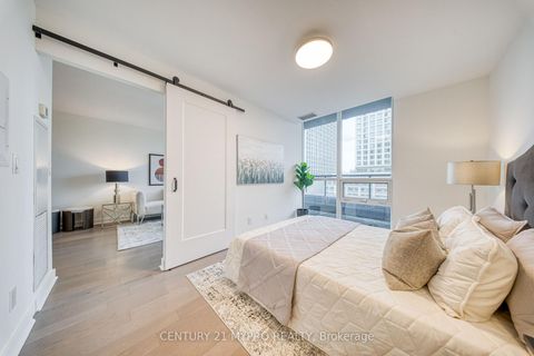 Photo 11 at 602 - 320 Richmond Street E, Moss Park, Toronto