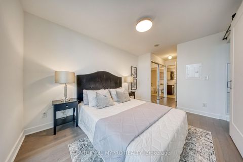 Photo 12 at 602 - 320 Richmond Street E, Moss Park, Toronto