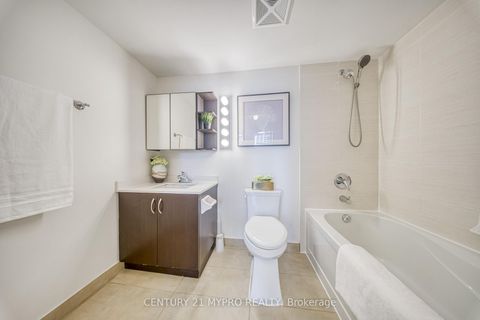 Photo 14 at 602 - 320 Richmond Street E, Moss Park, Toronto