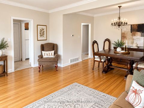 Photo 8 at 150 Spalding Road, CFB, Toronto