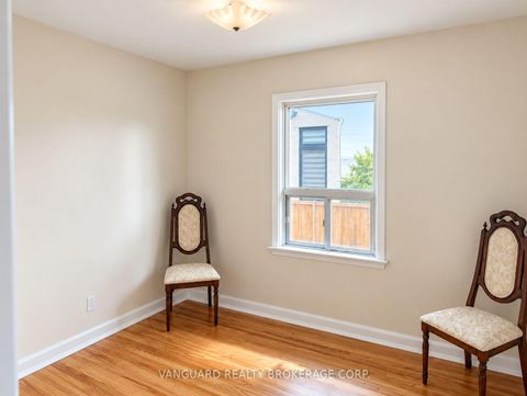 Photo 13 at 150 Spalding Road, CFB, Toronto