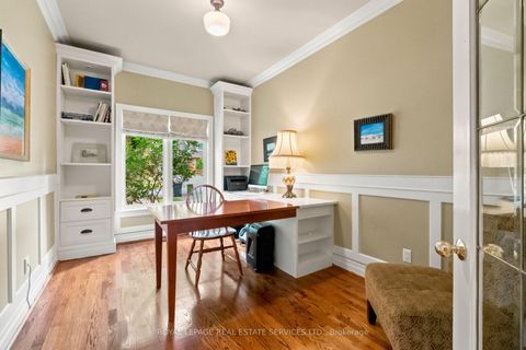 Photo 18 at 39 Rockingham Drive, Rosethorn, Toronto