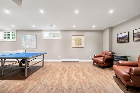 Photo 35 at 39 Rockingham Drive, Rosethorn, Toronto