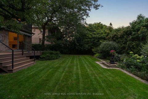 Photo 46 at 39 Rockingham Drive, Rosethorn, Toronto