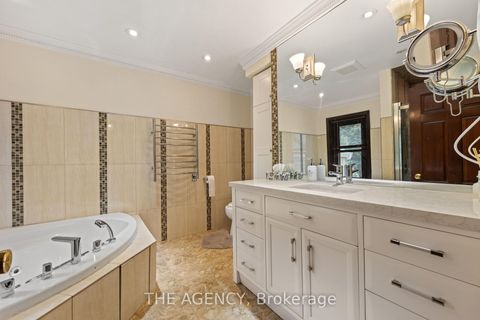 Photo 12 at 111 Seaton Street, Moss Park, Toronto
